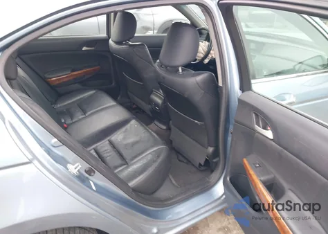 2011 Honda Accord 3.5 Ex-L z USA, uszkodzony, nr VIN 1HGCP3F80BA003440